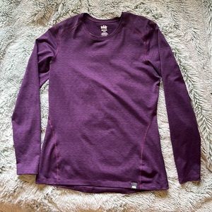 REI midweight baselayer